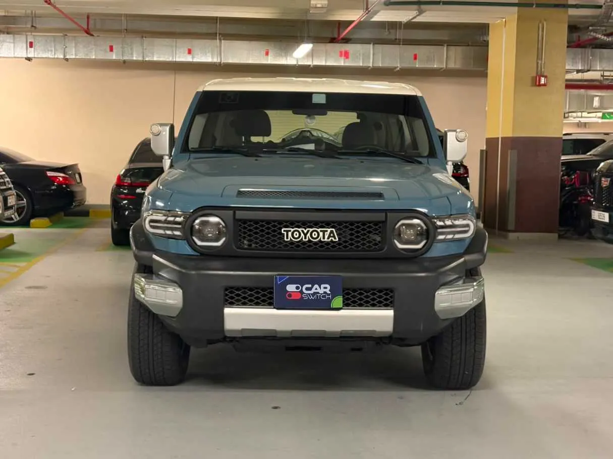 Car image 2