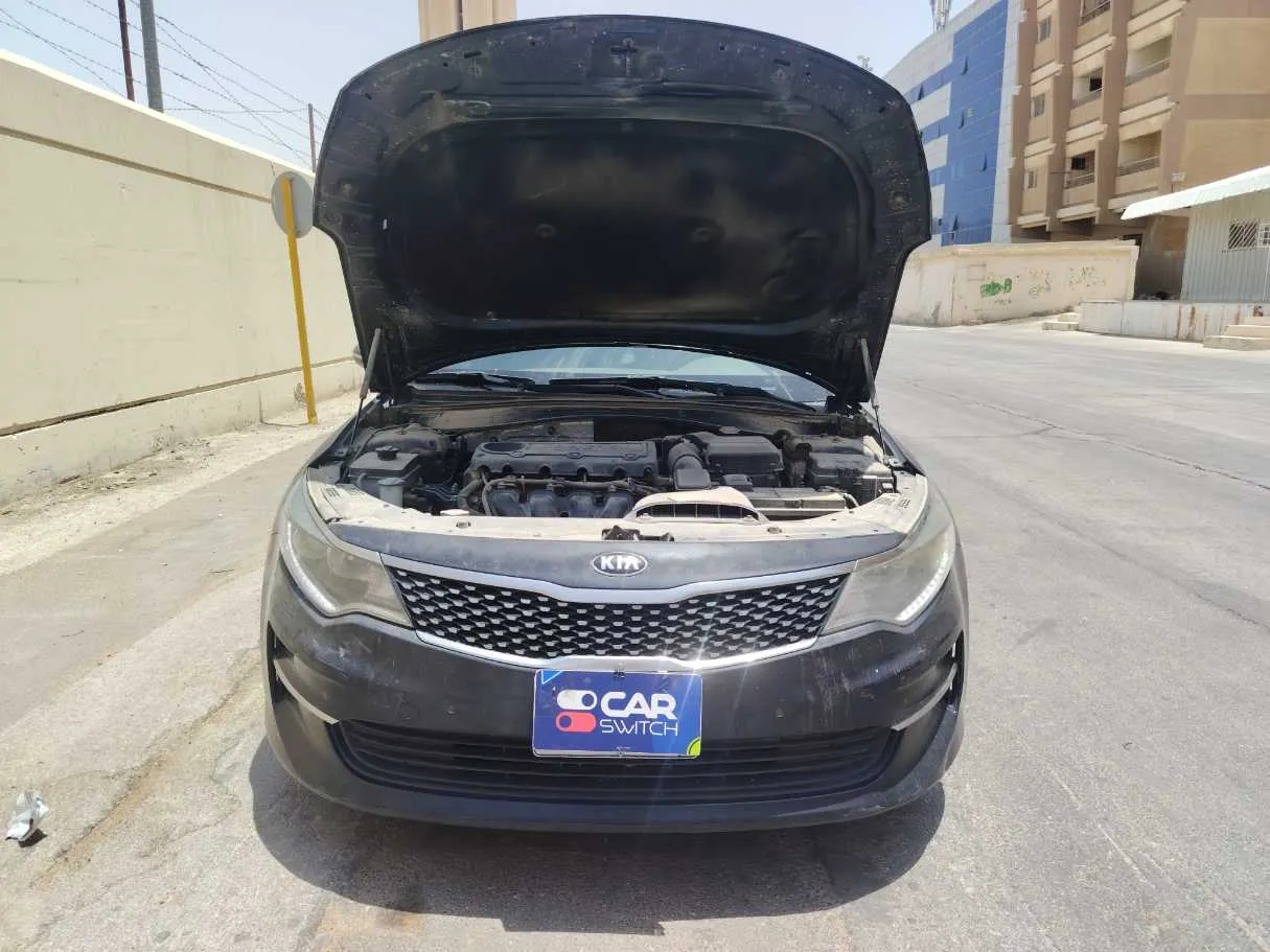 Car image 30