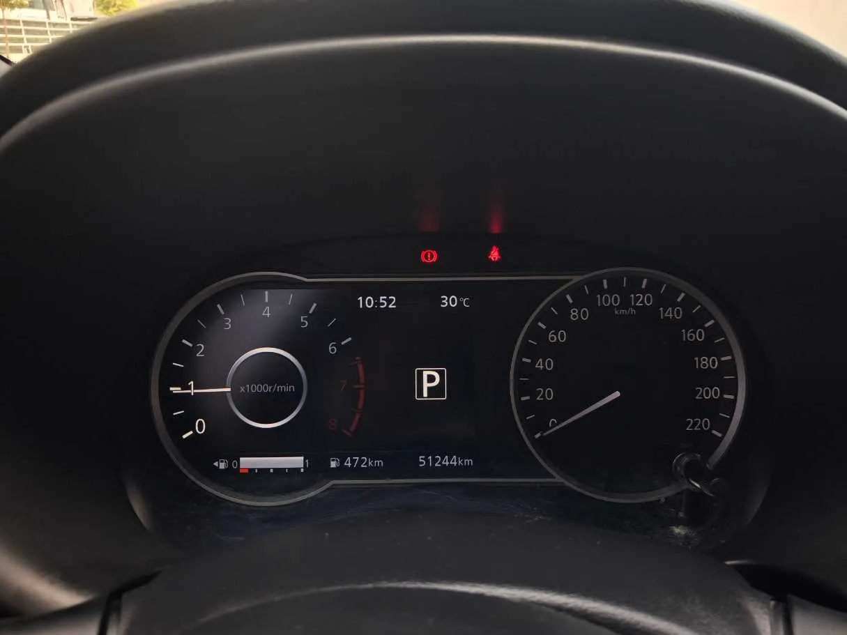 Car image 20