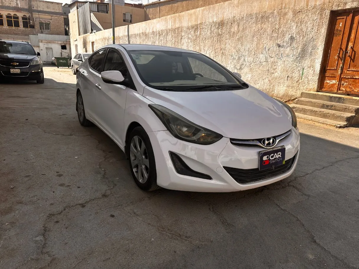 Car image 3