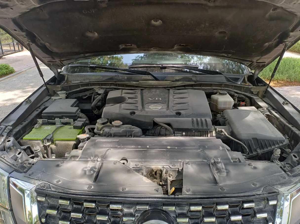 Car image 24