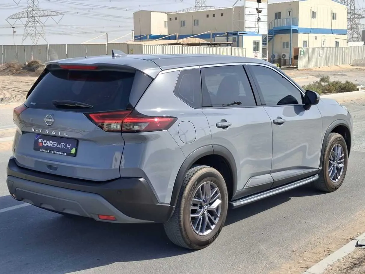 Car image 7