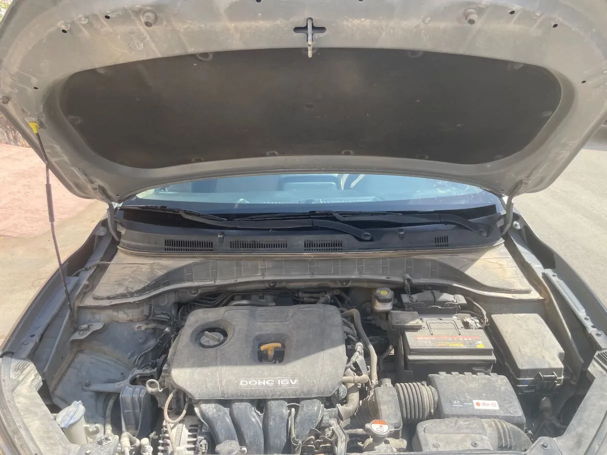 Car image 23