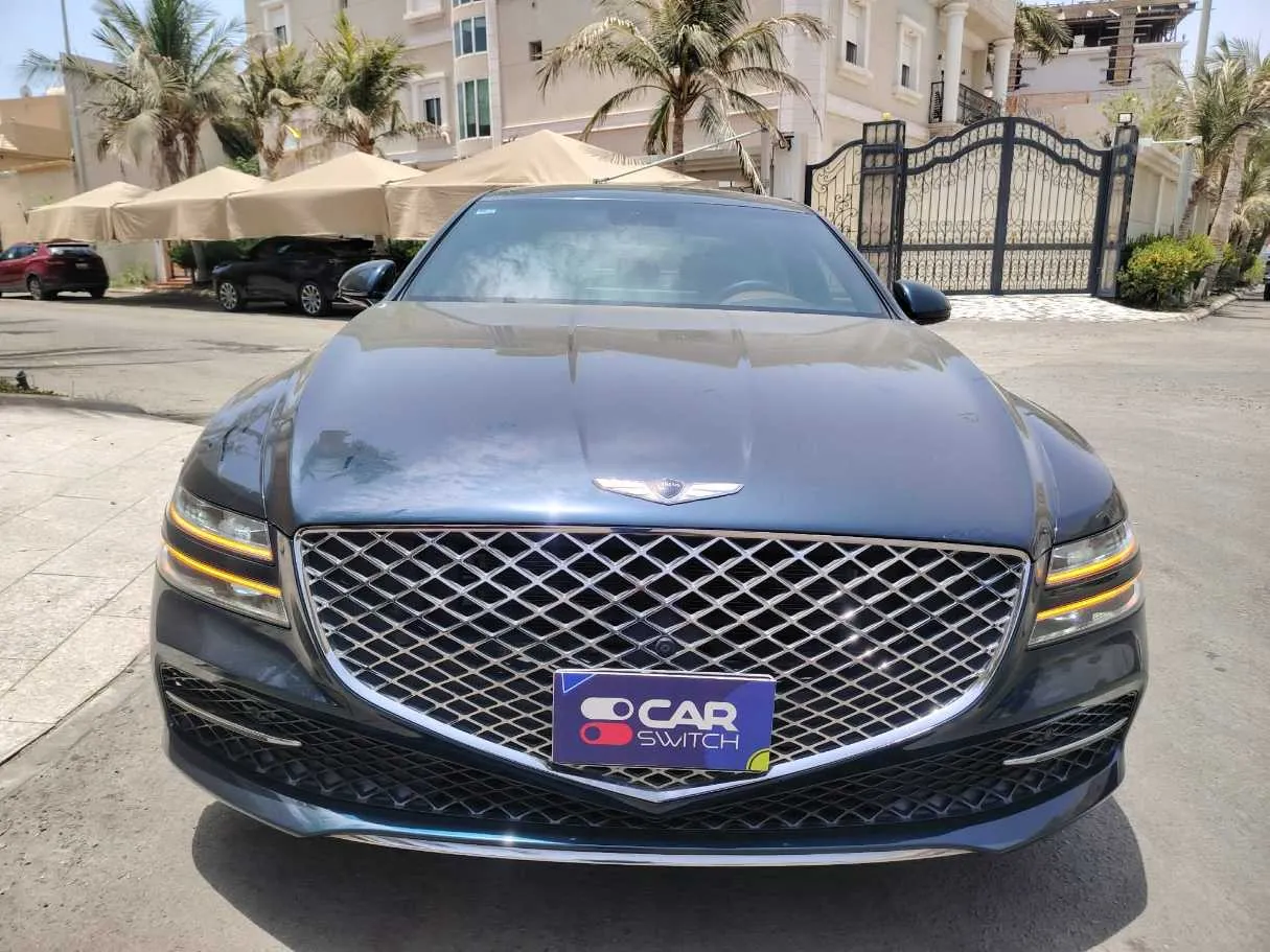Car image 2