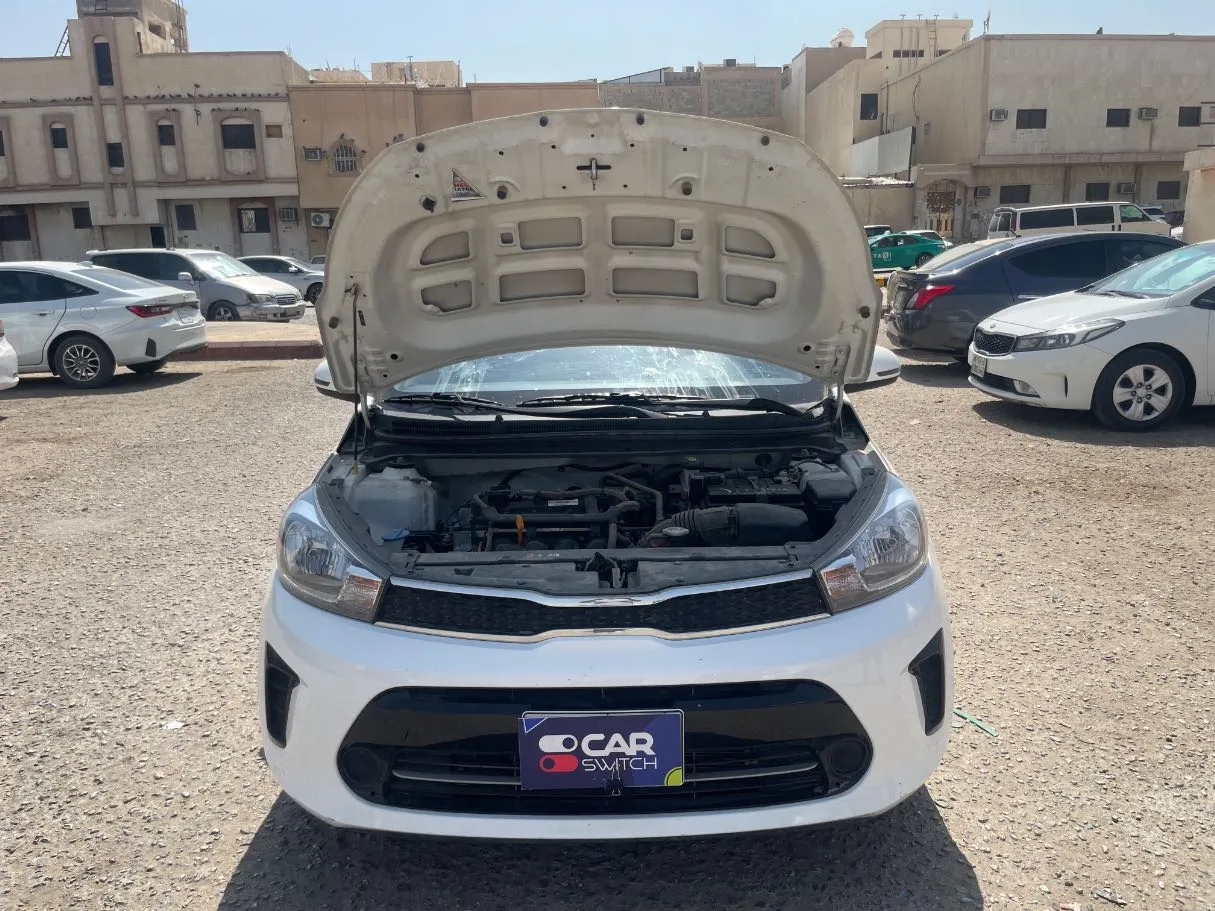 Car image 21