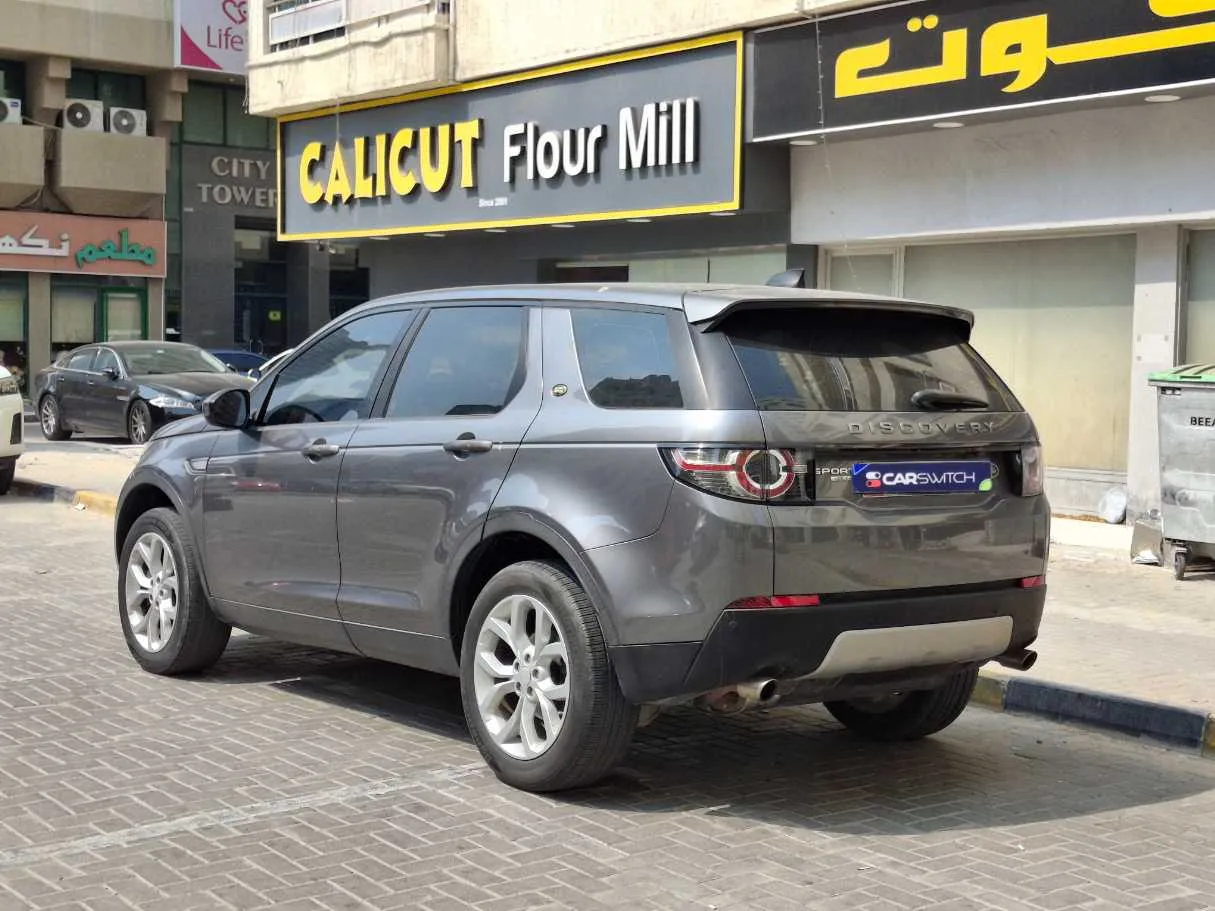 Car image 7