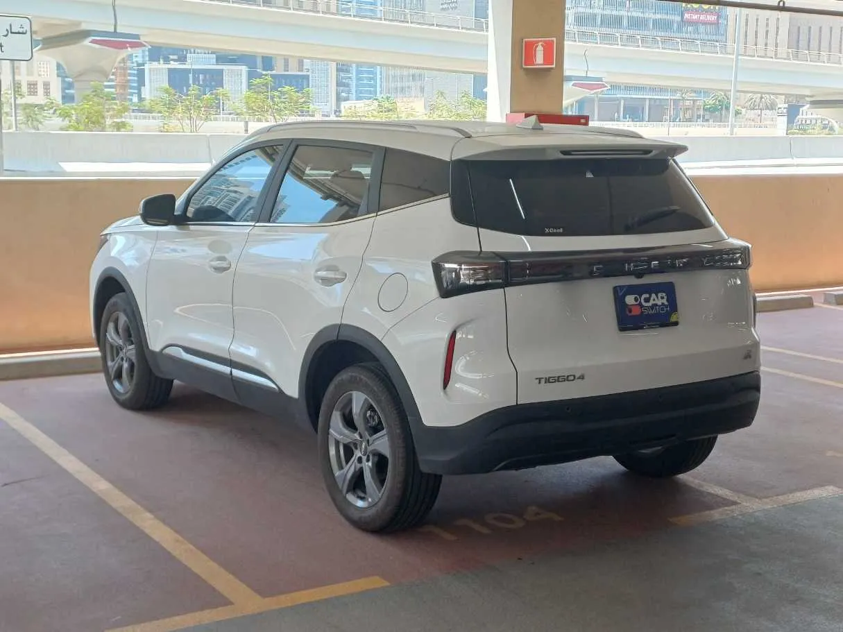 Car image 7
