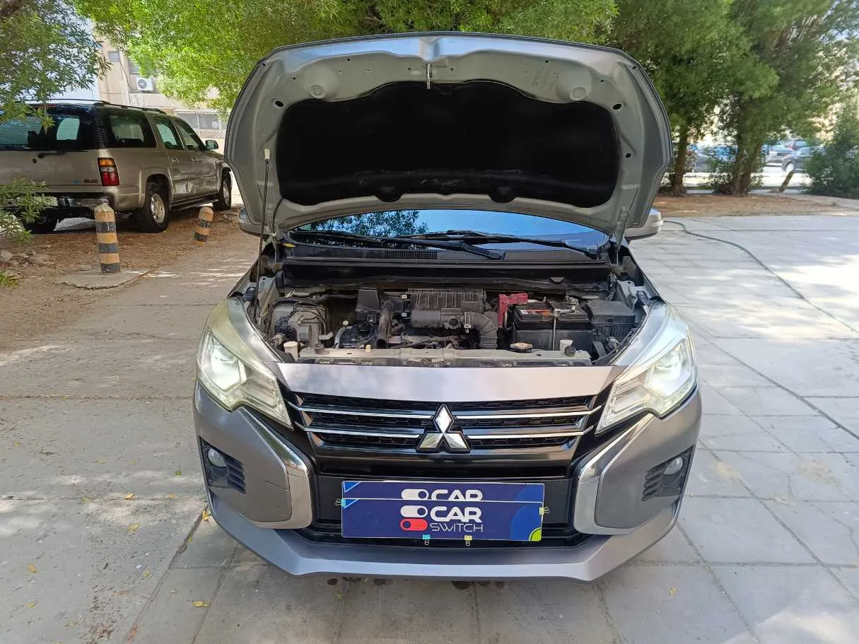 Car image 33