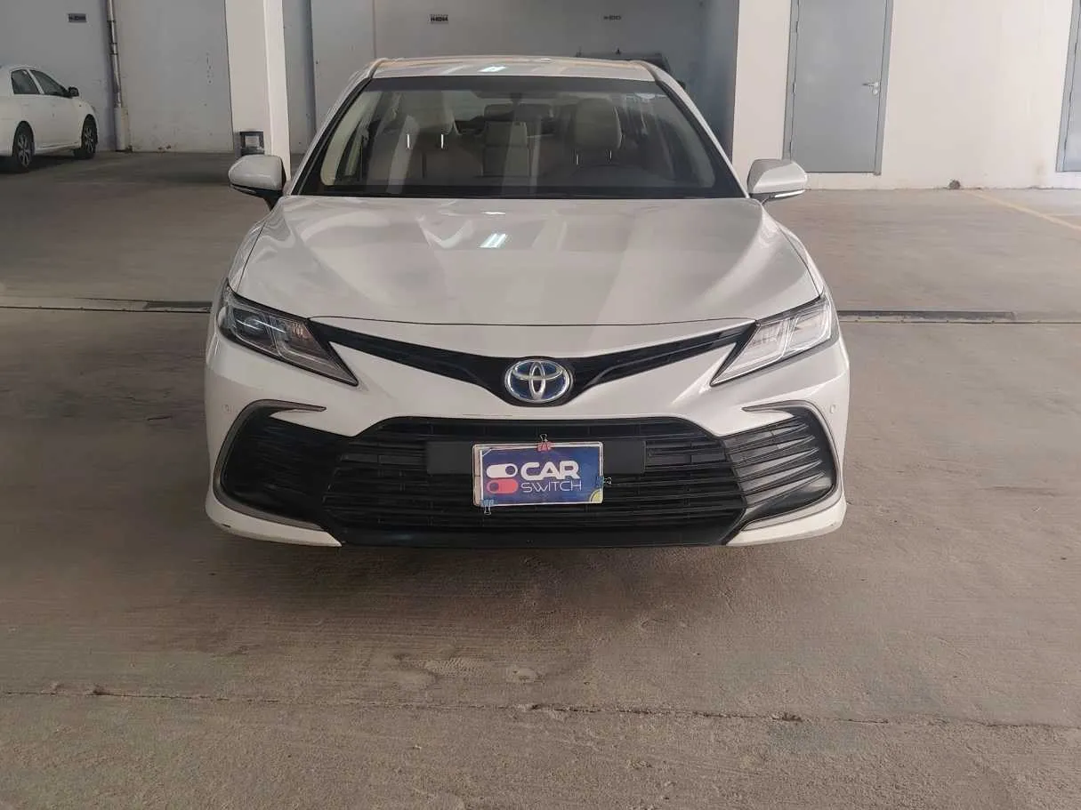 Car image 2