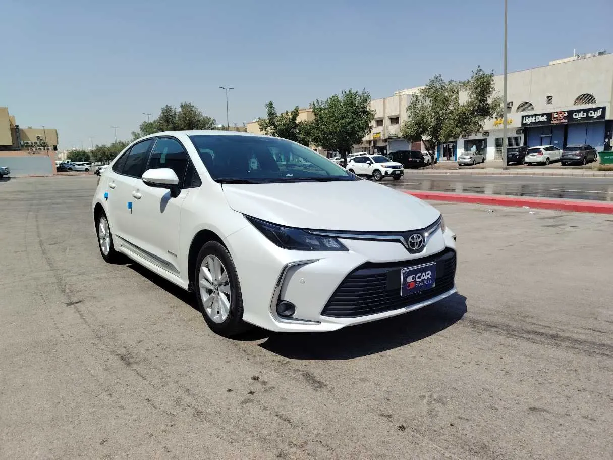 Car image 3
