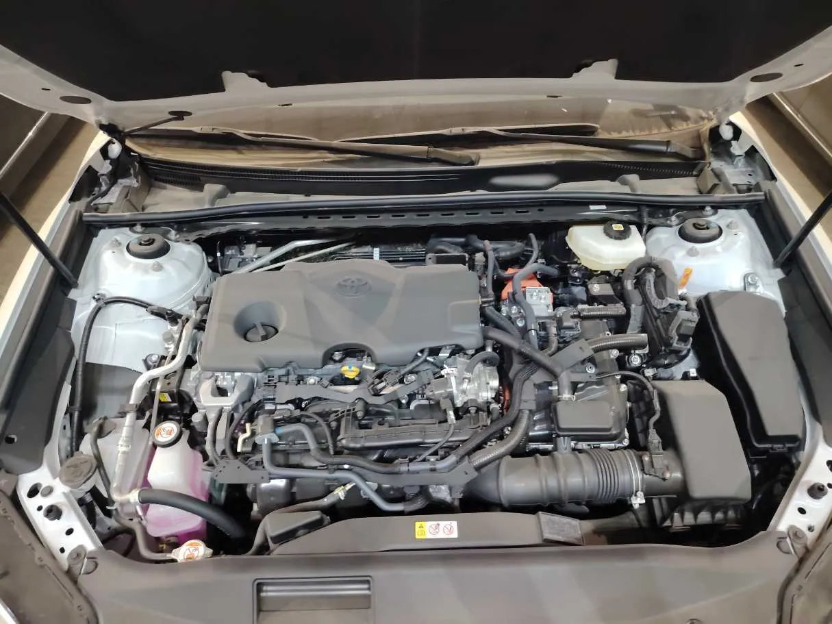Car image 36