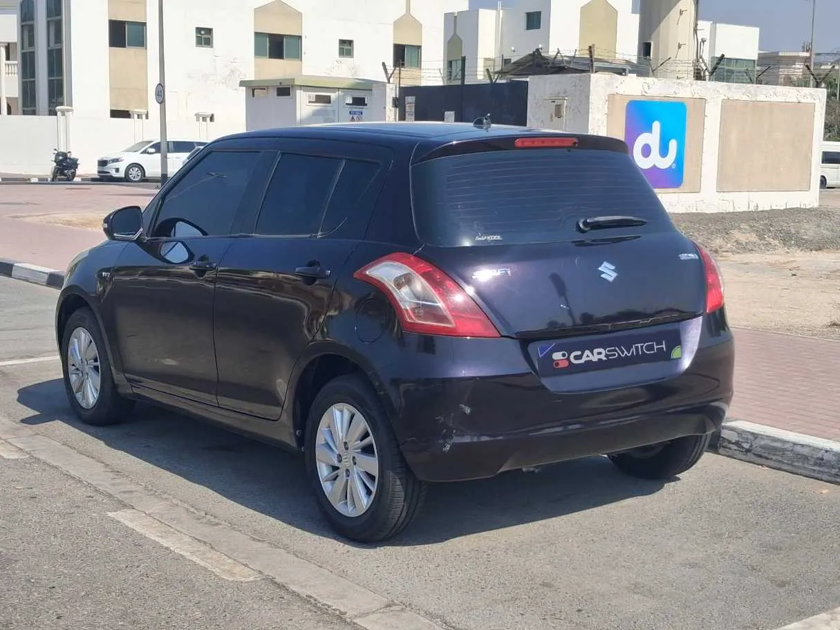 Car image 5