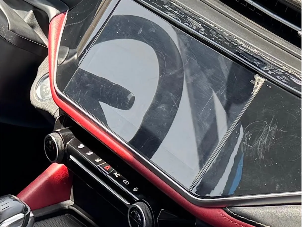 Car image 7