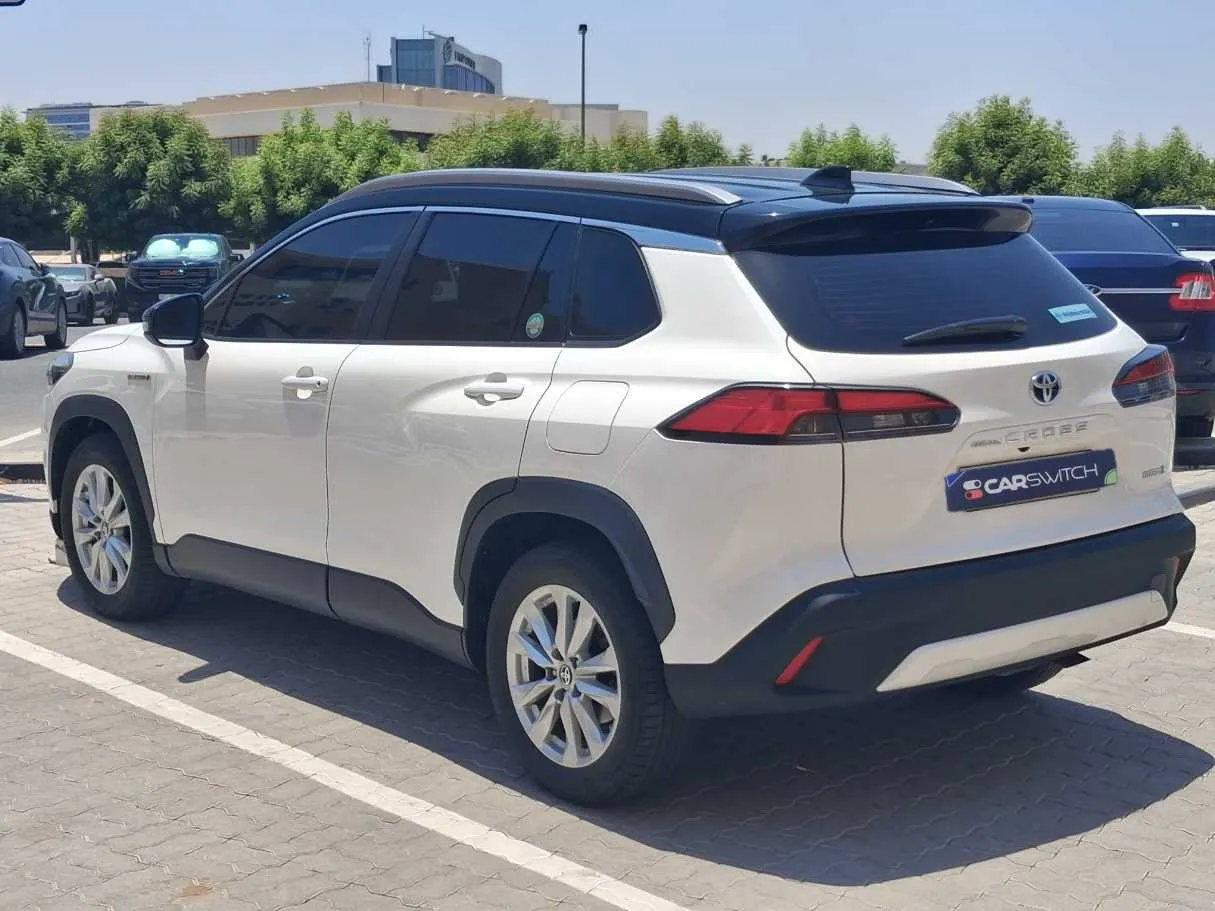 Car image 7