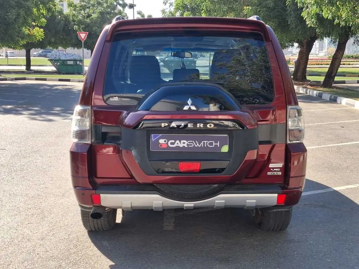 Car image 6