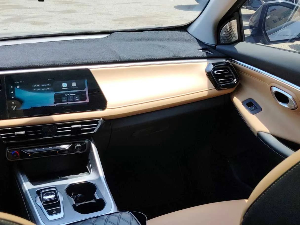 Car image 35