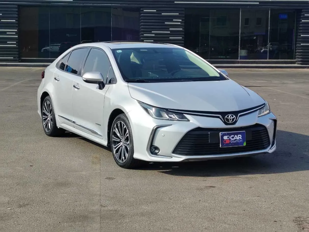 Car image 3