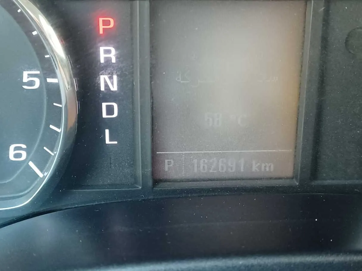 Car image 15