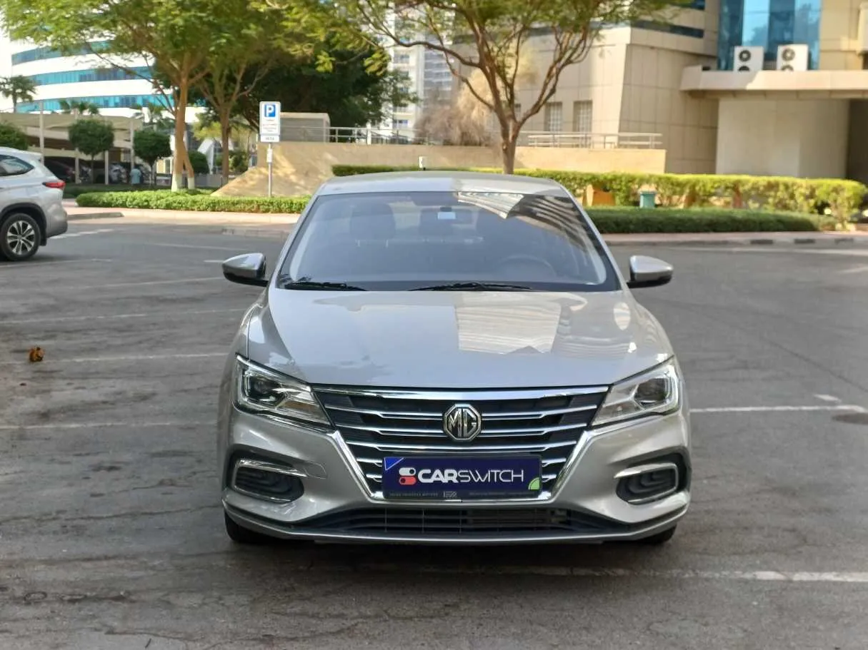 Car image 2