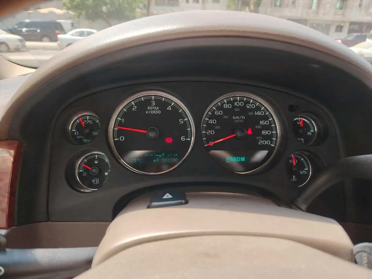 Car image 26