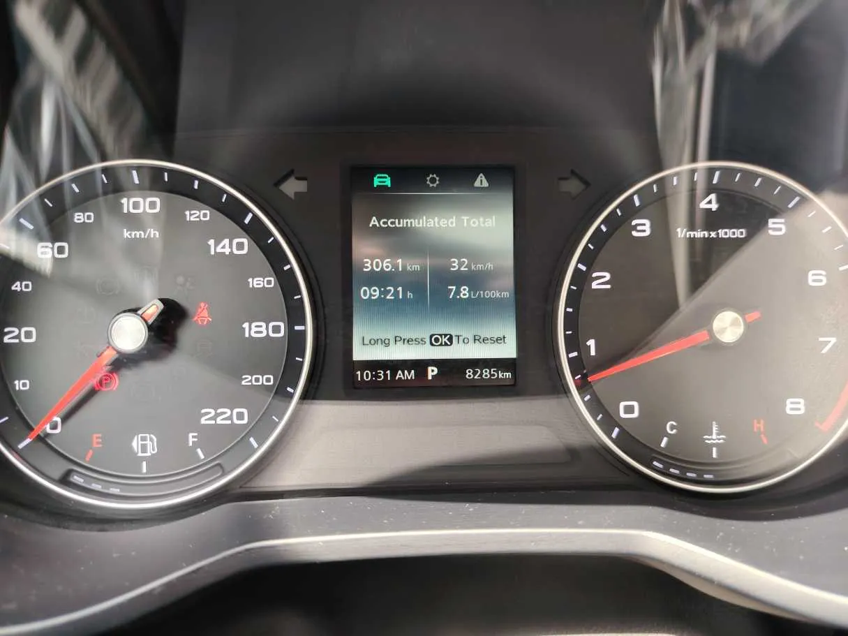 Car image 21