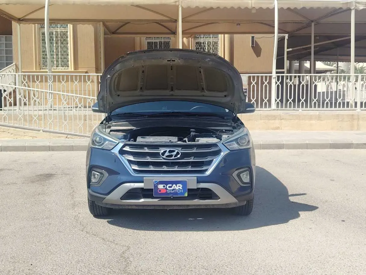 Car image 30