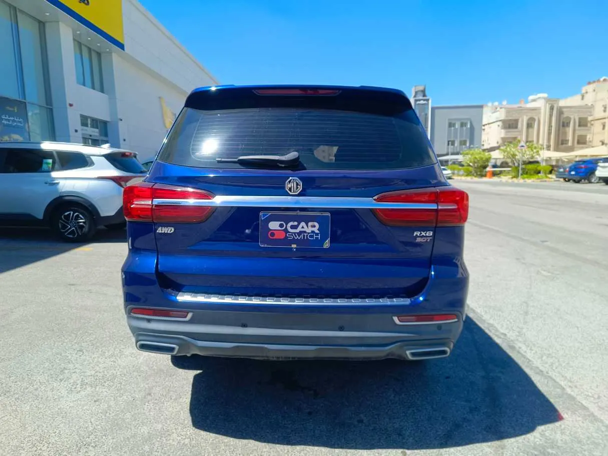 Car image 6