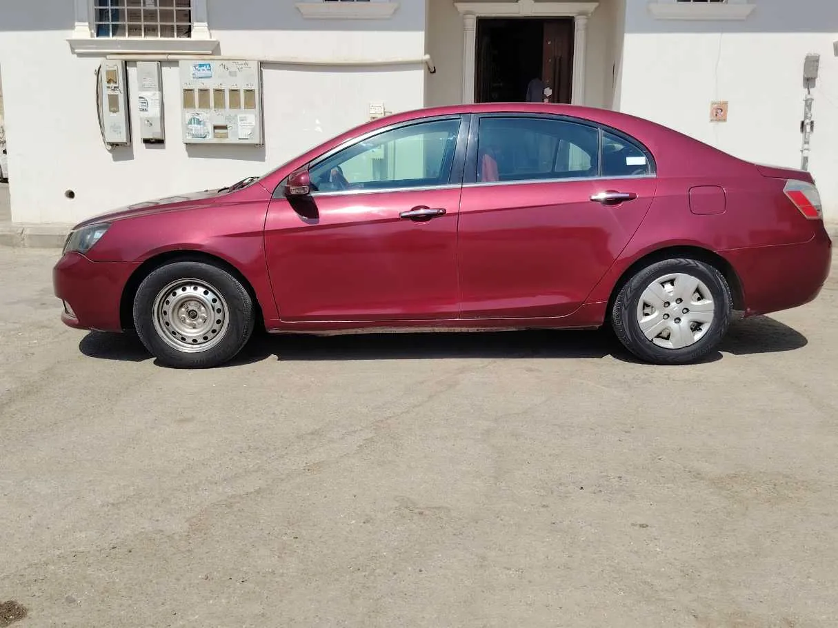 Car image 8
