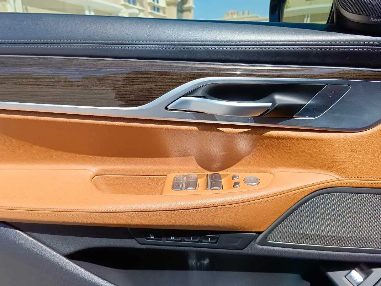 Car image 41