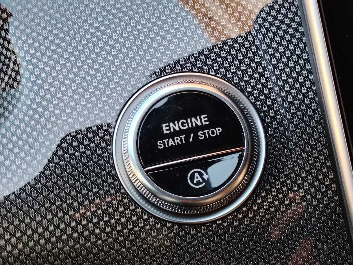 Car image 29