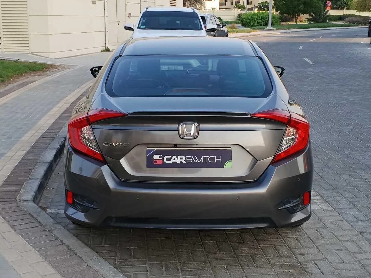 Car image 6