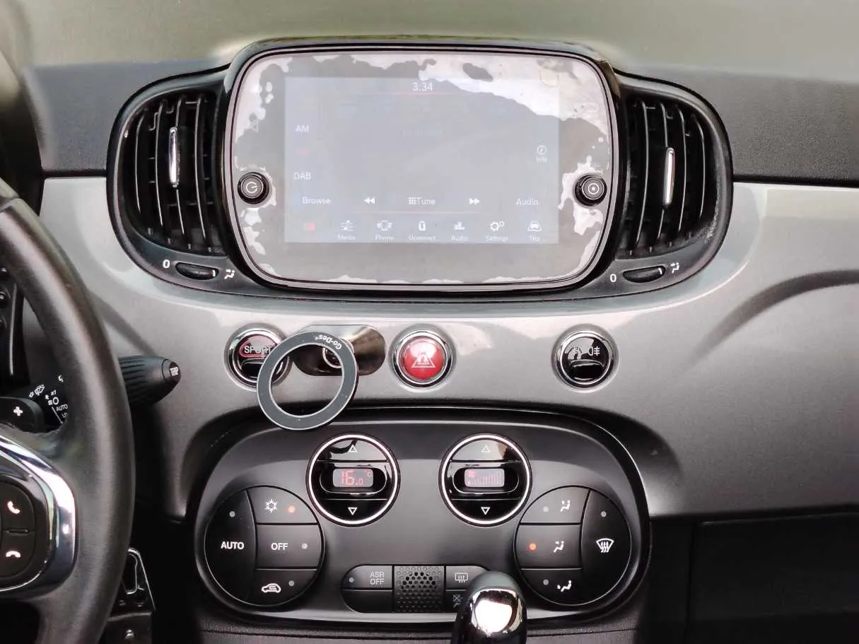 Car image 24