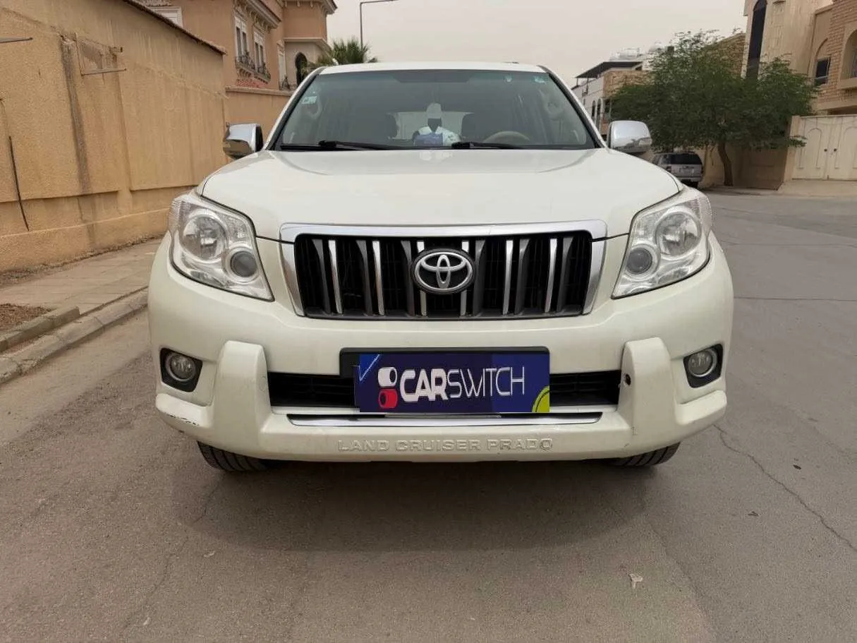 Car image 2