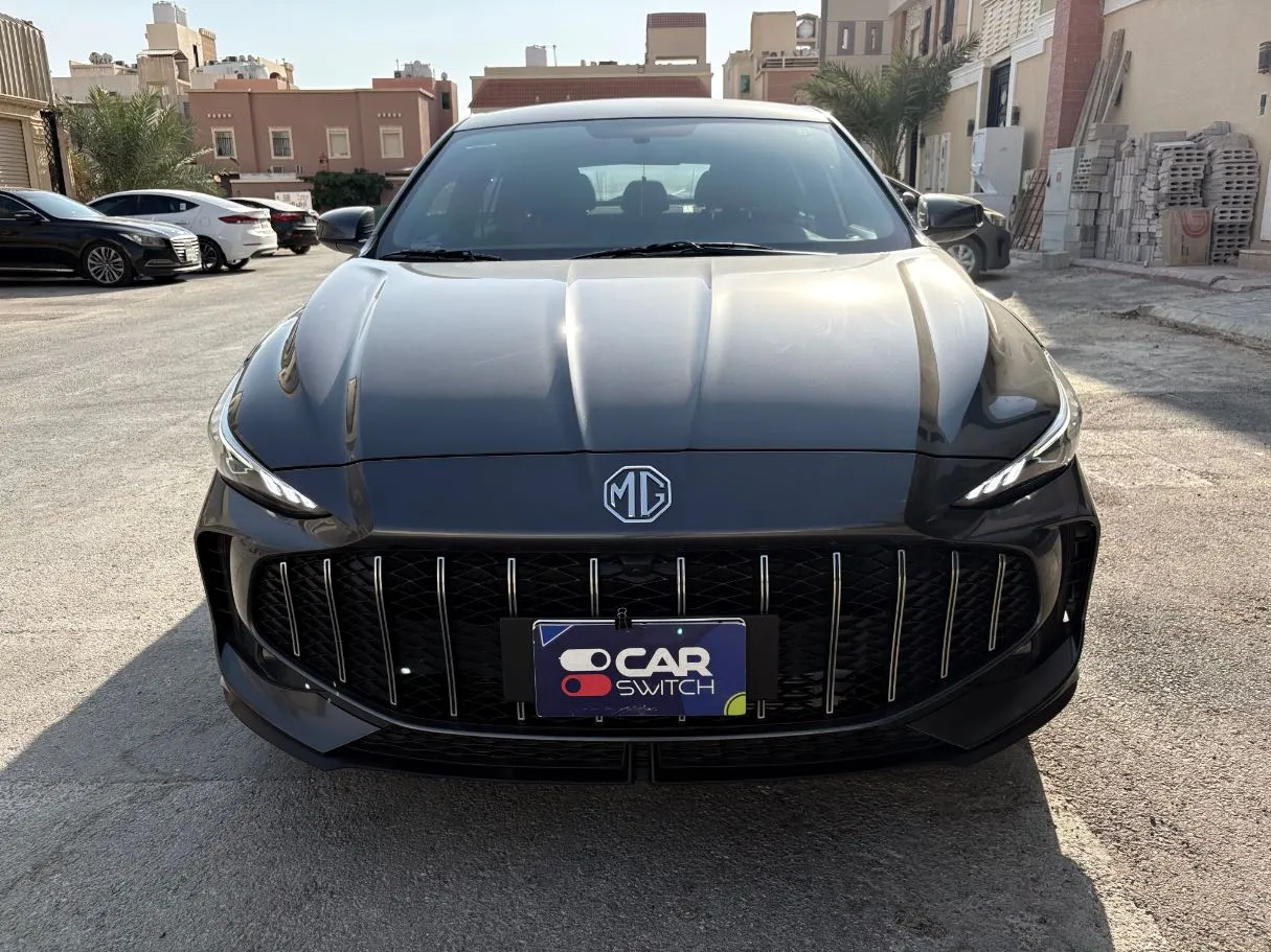 Car image 2