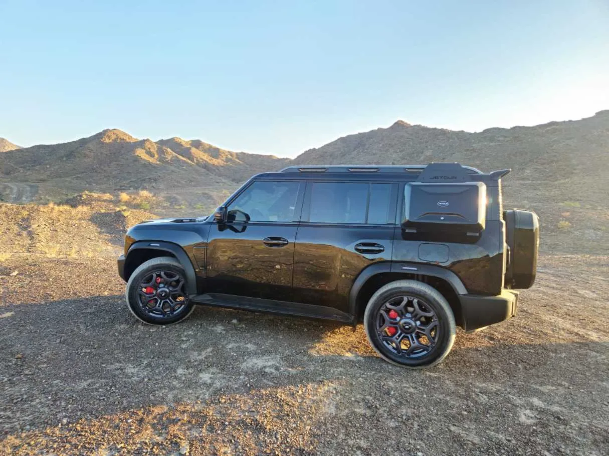 Car image 7