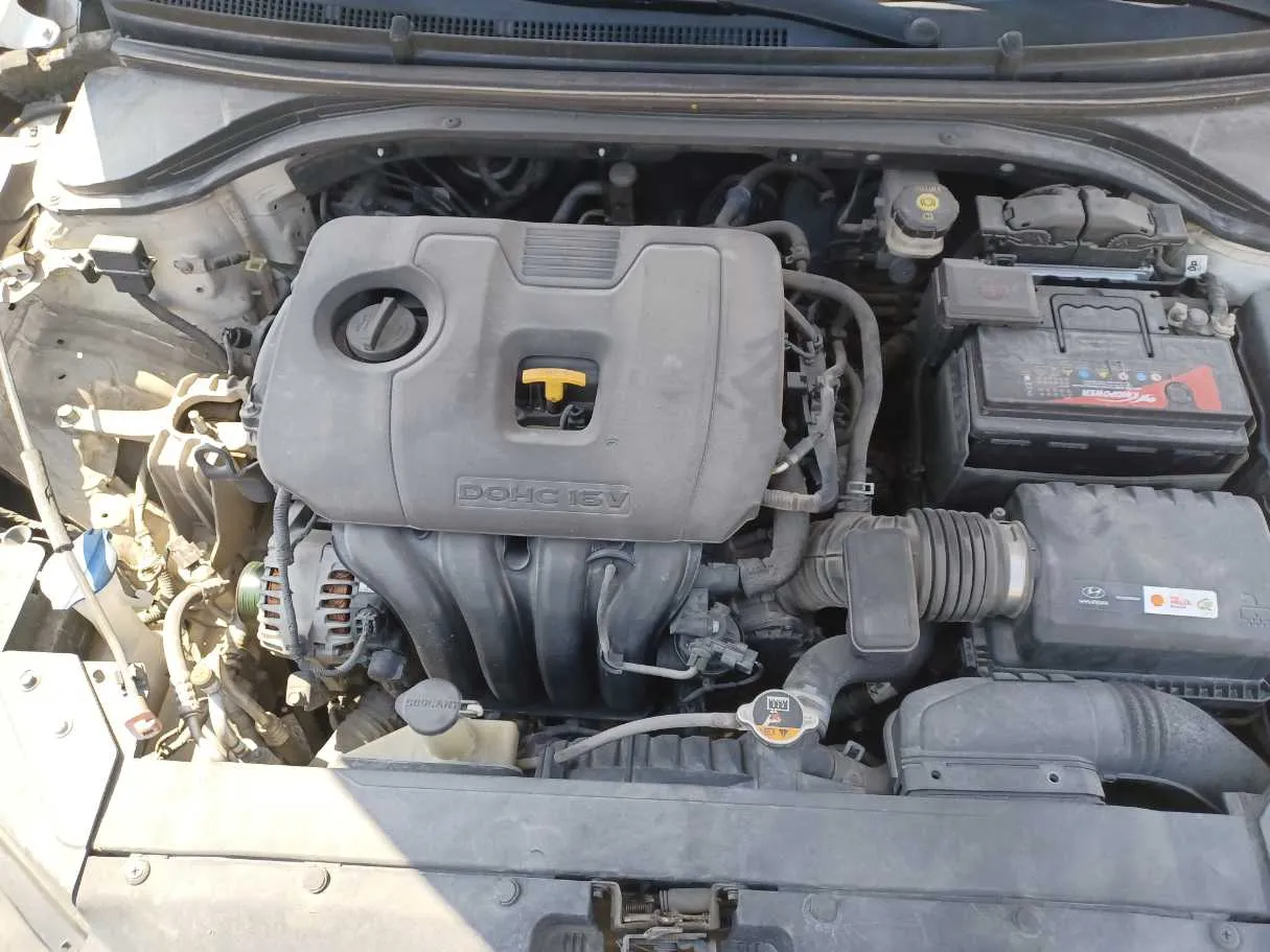 Car image 23