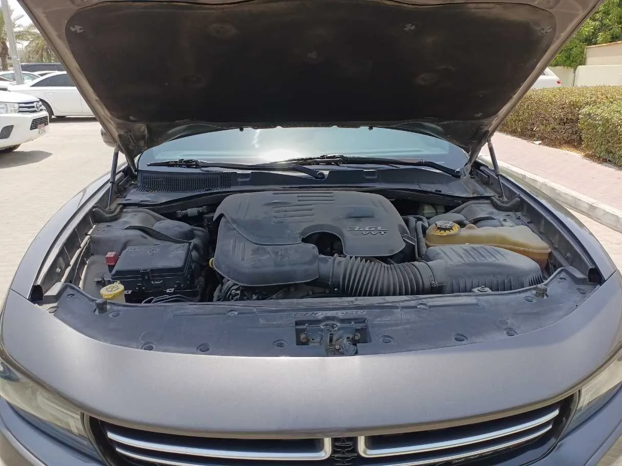 Car image 20