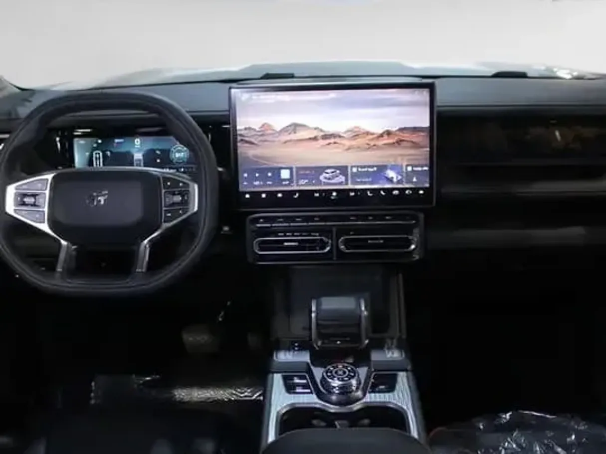 Car image 7