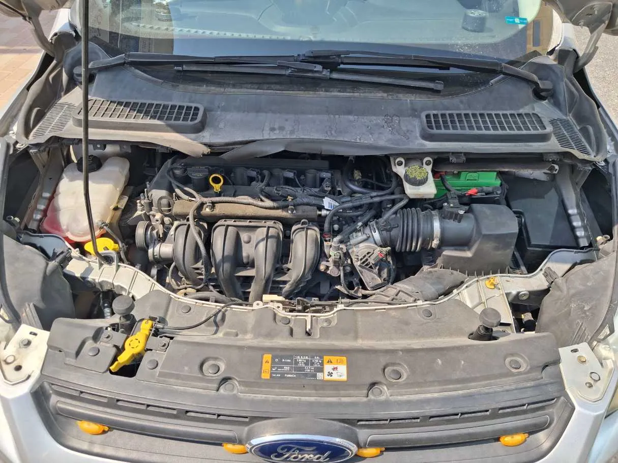 Car image 21