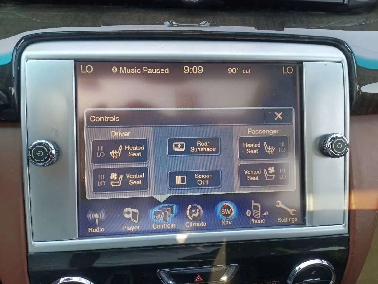 Car image 22
