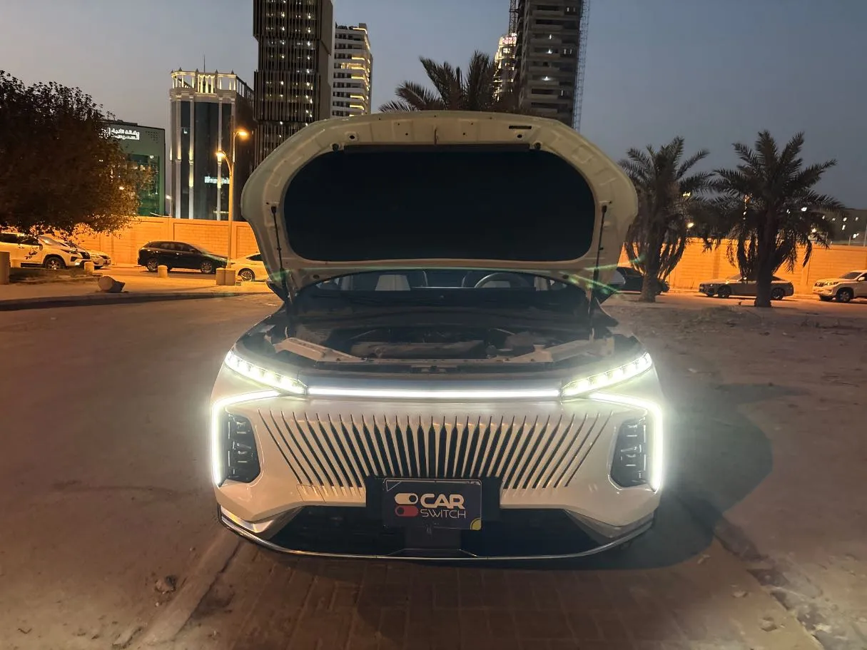 Car image 28