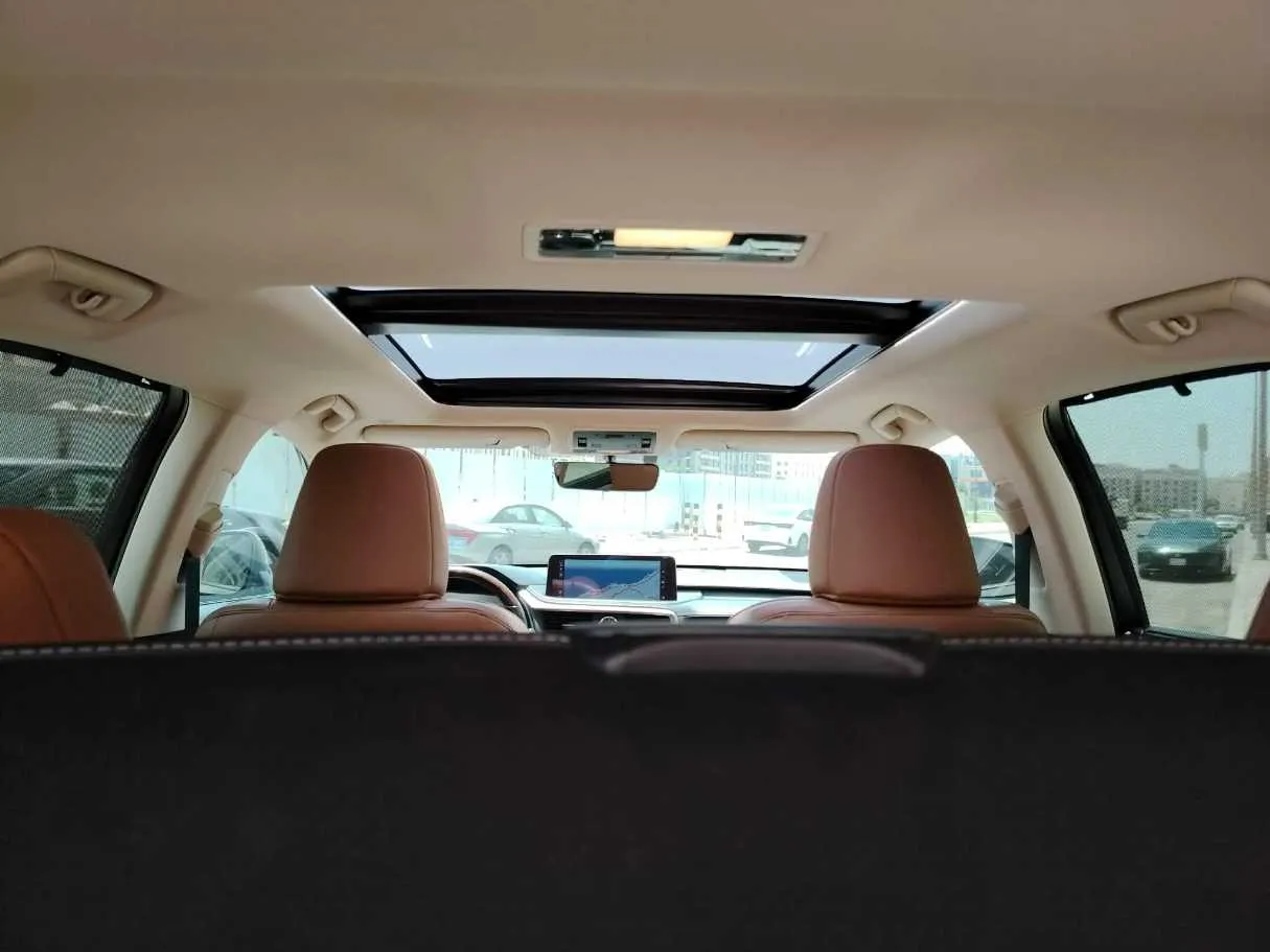 Car image 31