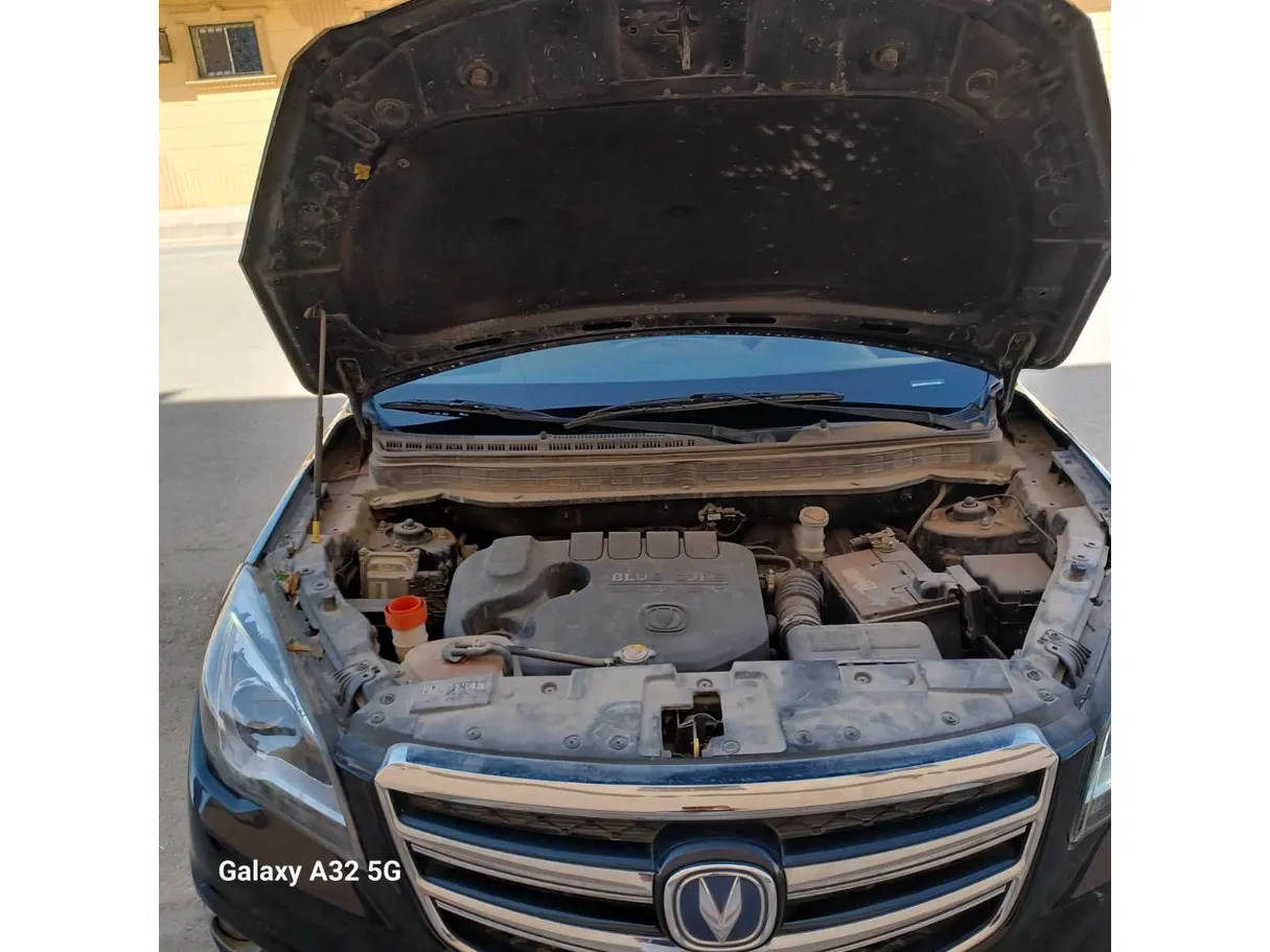 Car image 31