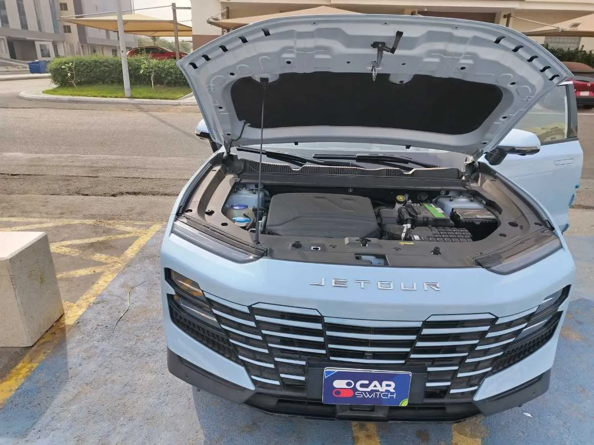 Car image 30
