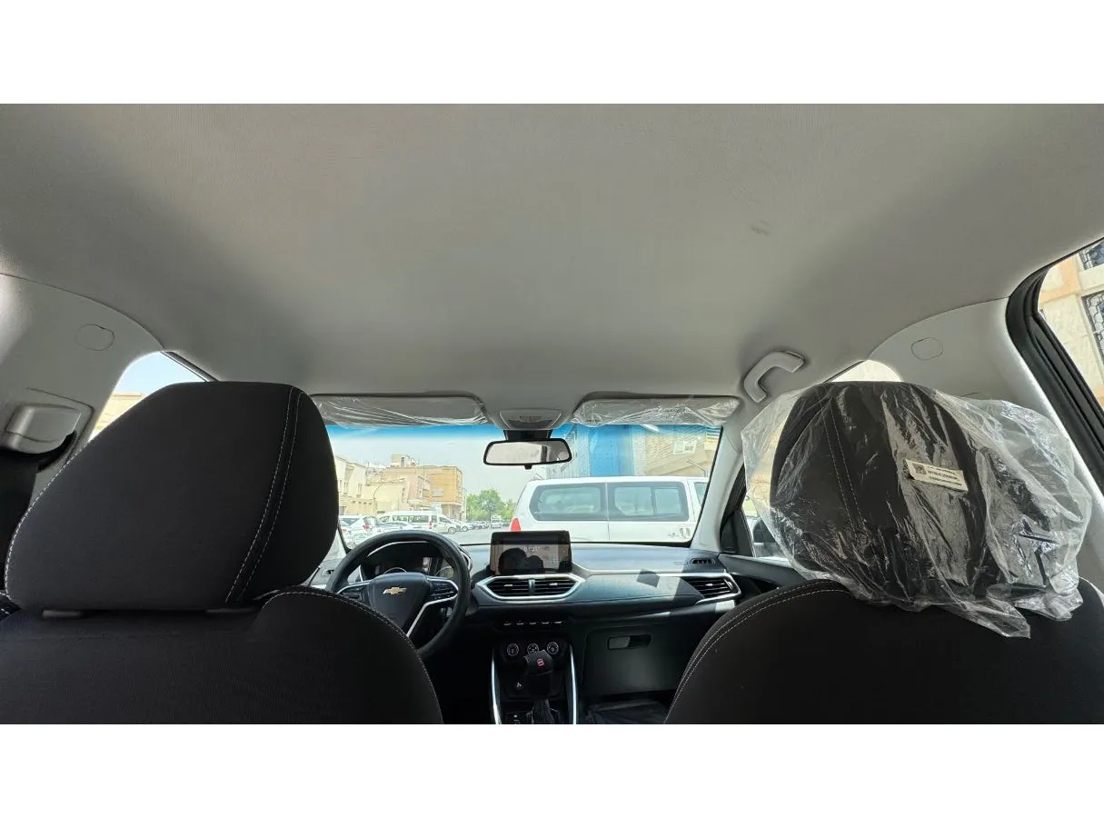 Car image 22