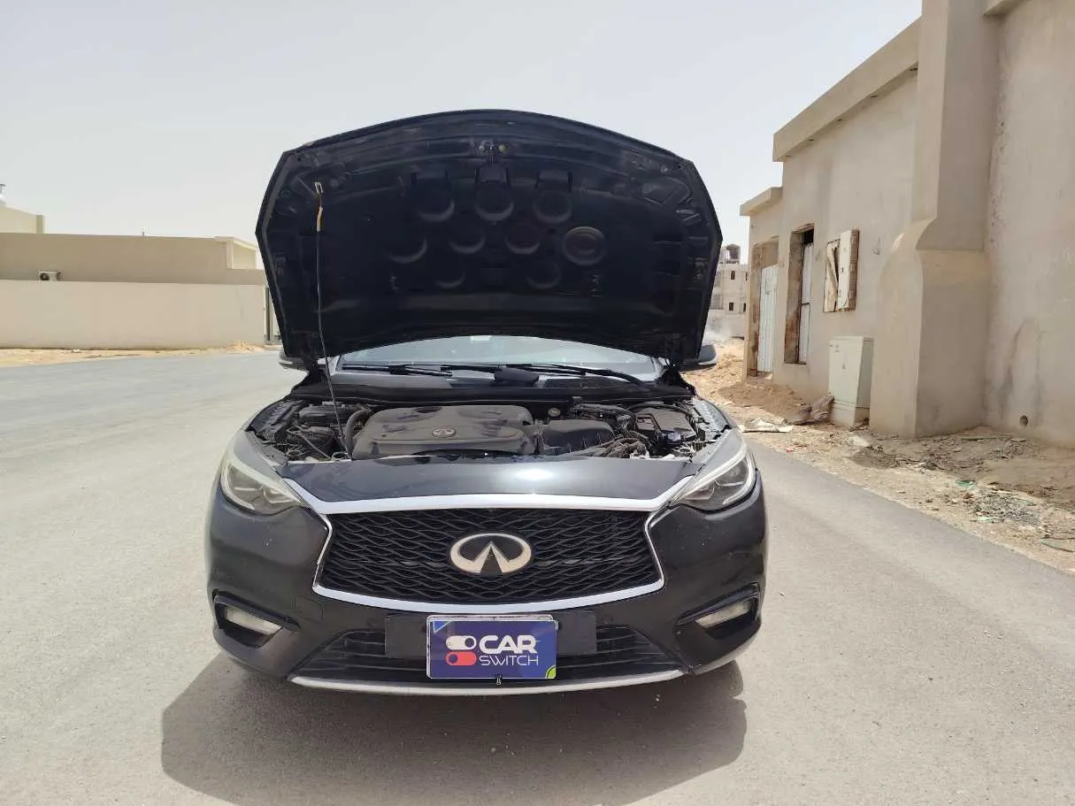 Car image 32