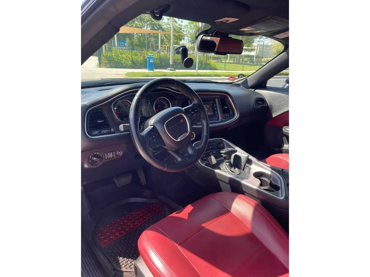 Car image 21