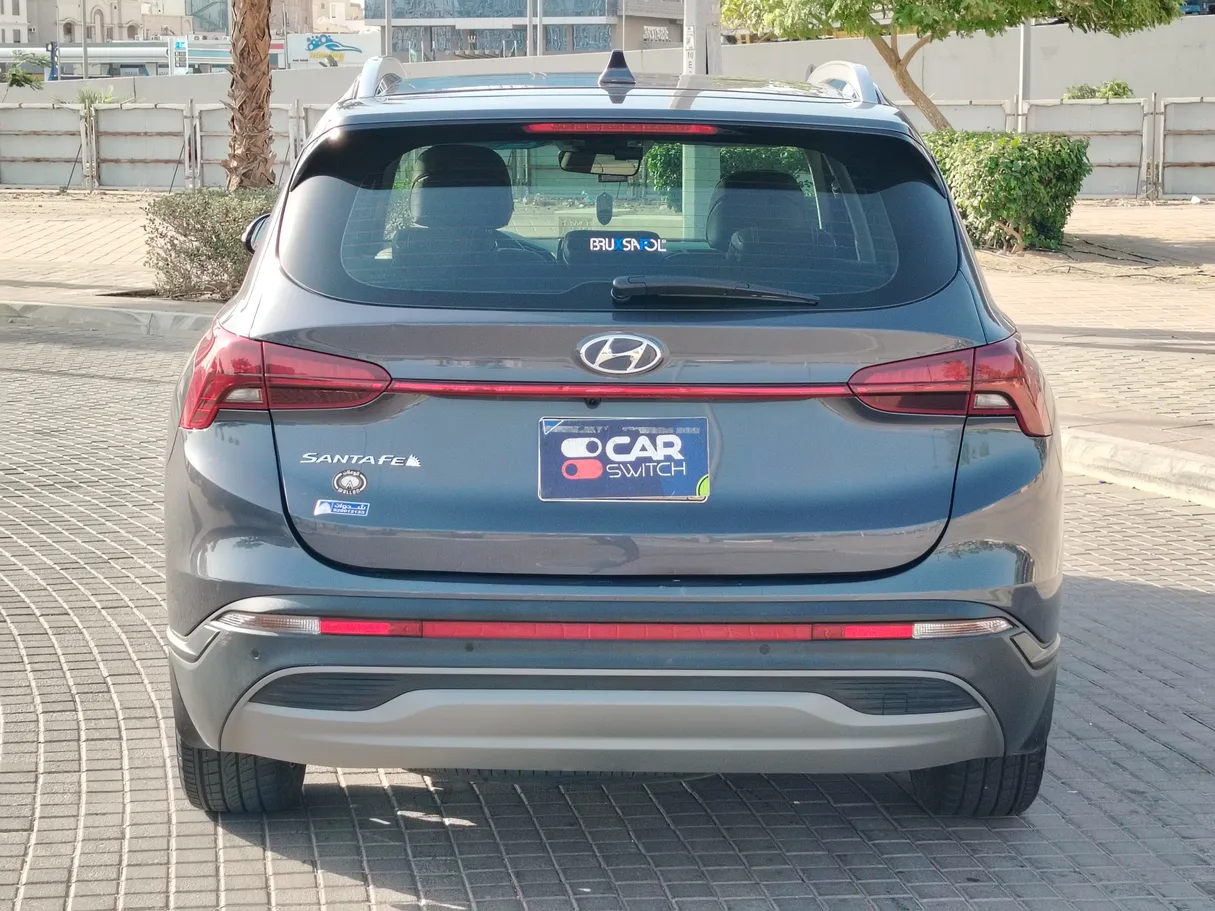 Car image 6