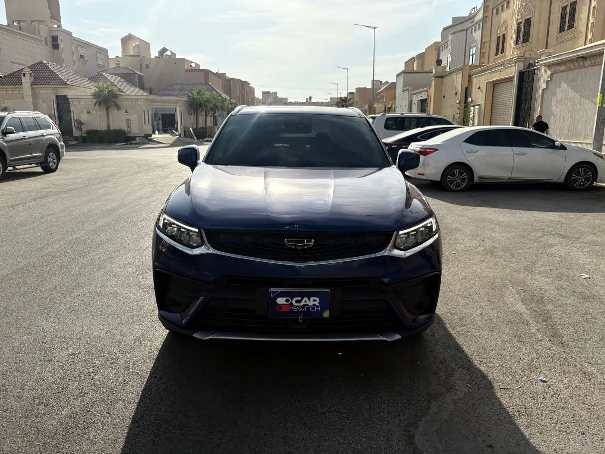 Car image 2
