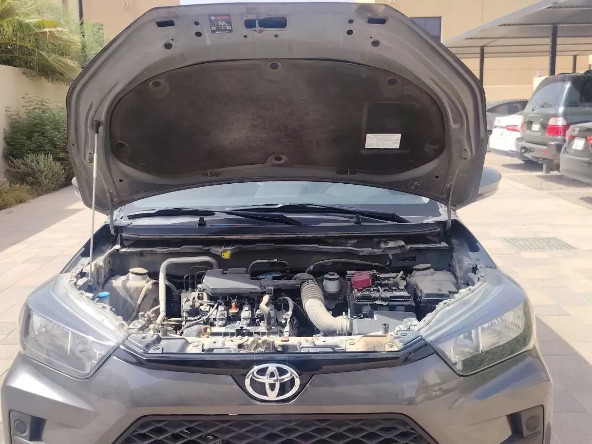 Car image 37